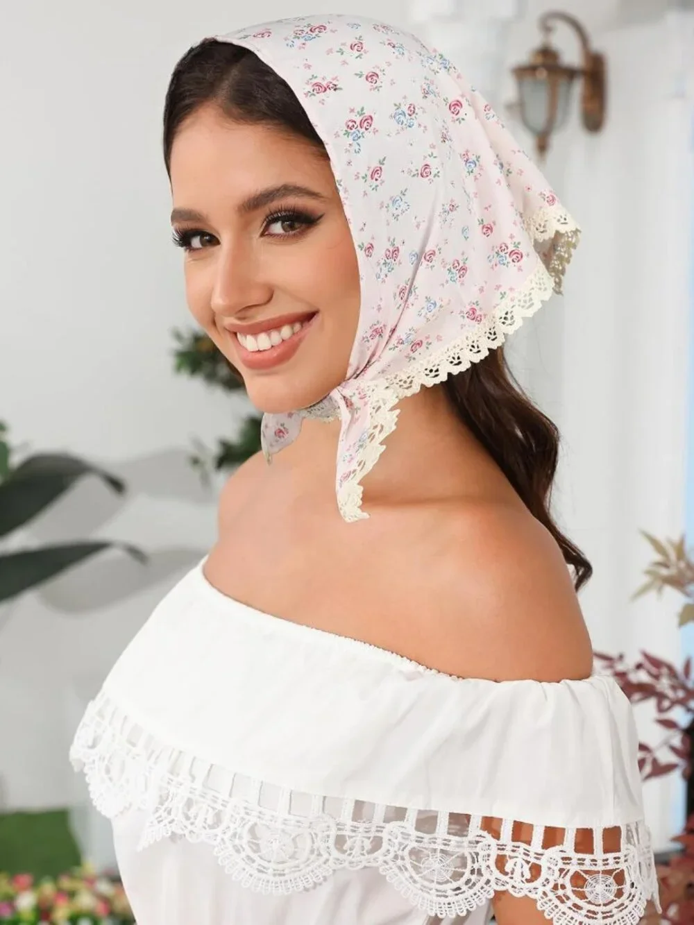 Stylish 3-Piece Triangle Hair Scarf Set for Women - Versatile Tie Back Headbands